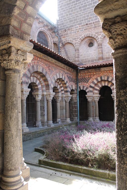 Une Coquille Sous L'Oreiller Le Puy-en-Velay Exterior foto